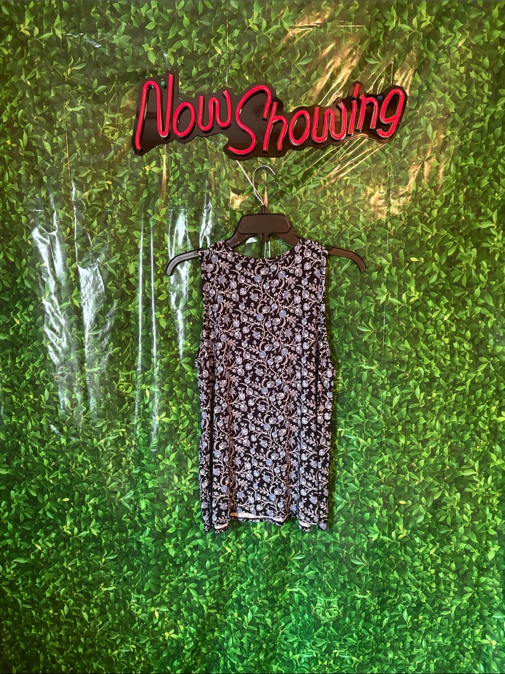 Old Navy Black Tank Top with White Floral Print - Picture 2 of 3